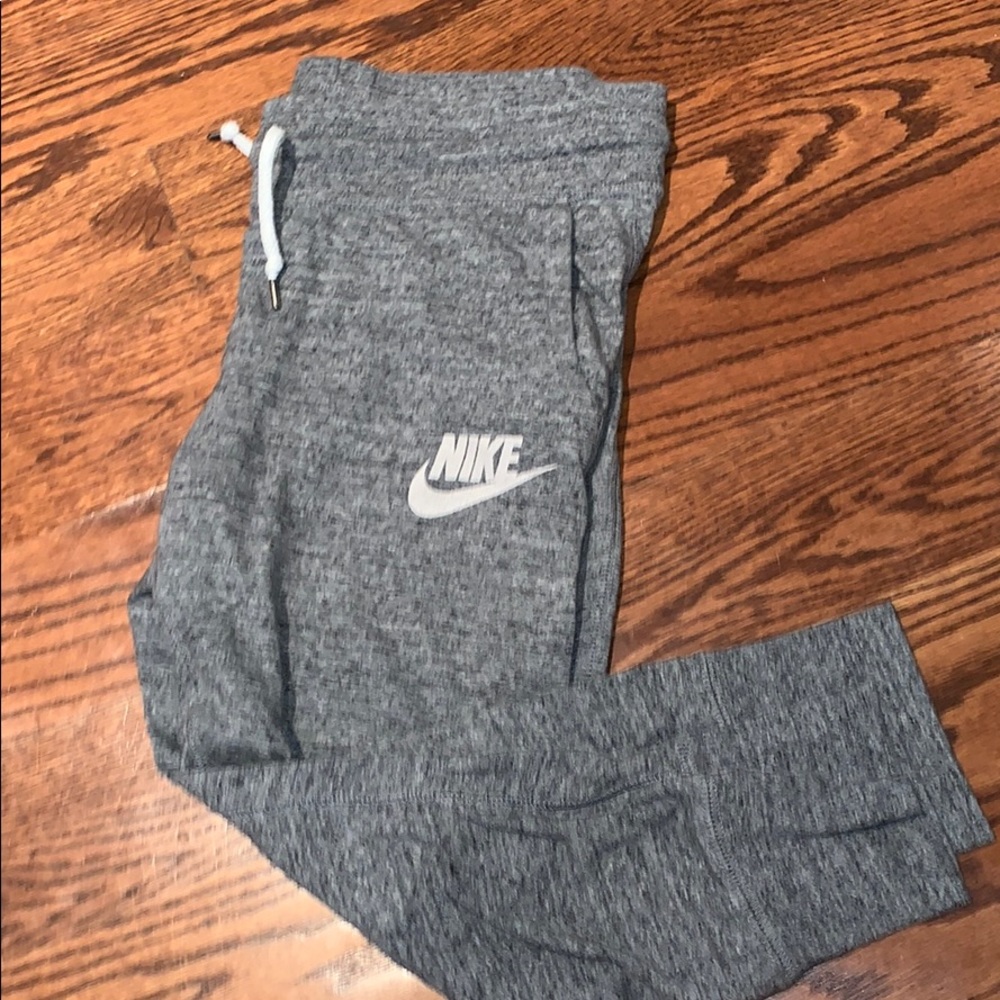 Nike joggers